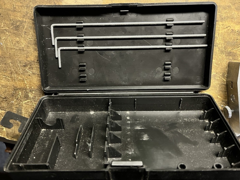 LANSKY LKC03 Sharpening System and SELECTOOL Master Sharpener