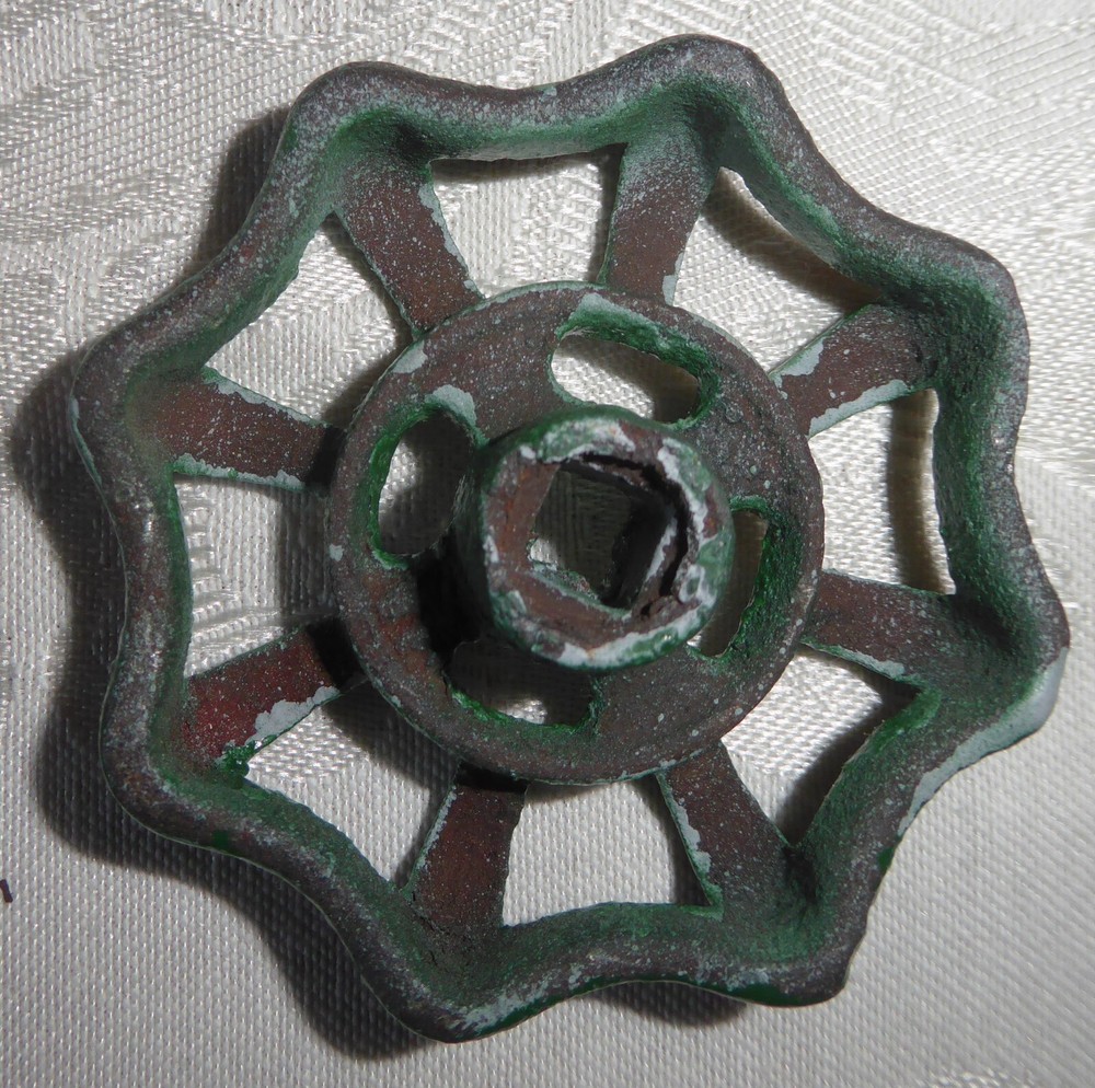 Vintage Valve Handle - Green