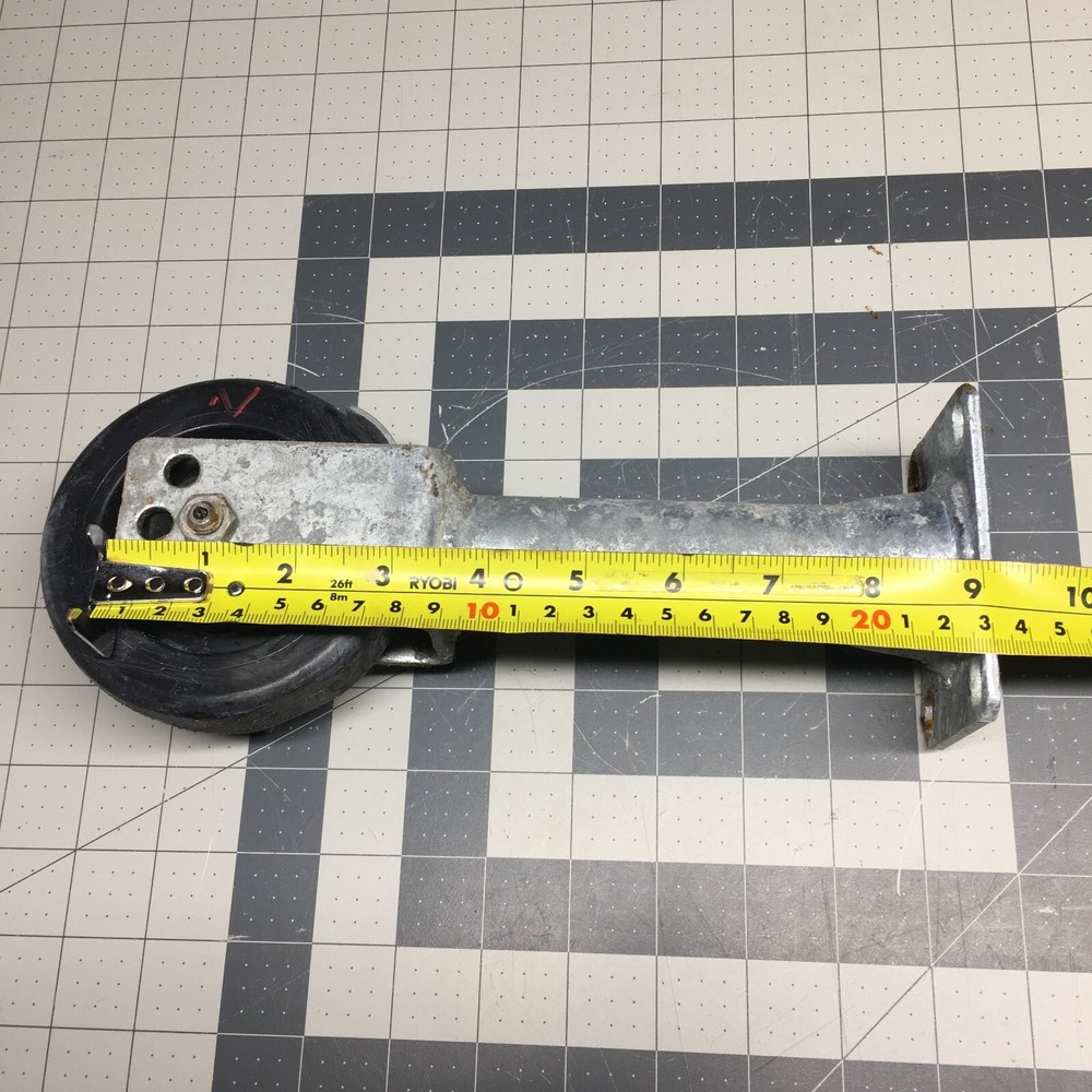 PITCO OEM B3902304 9" Rigid Caster Locking #2