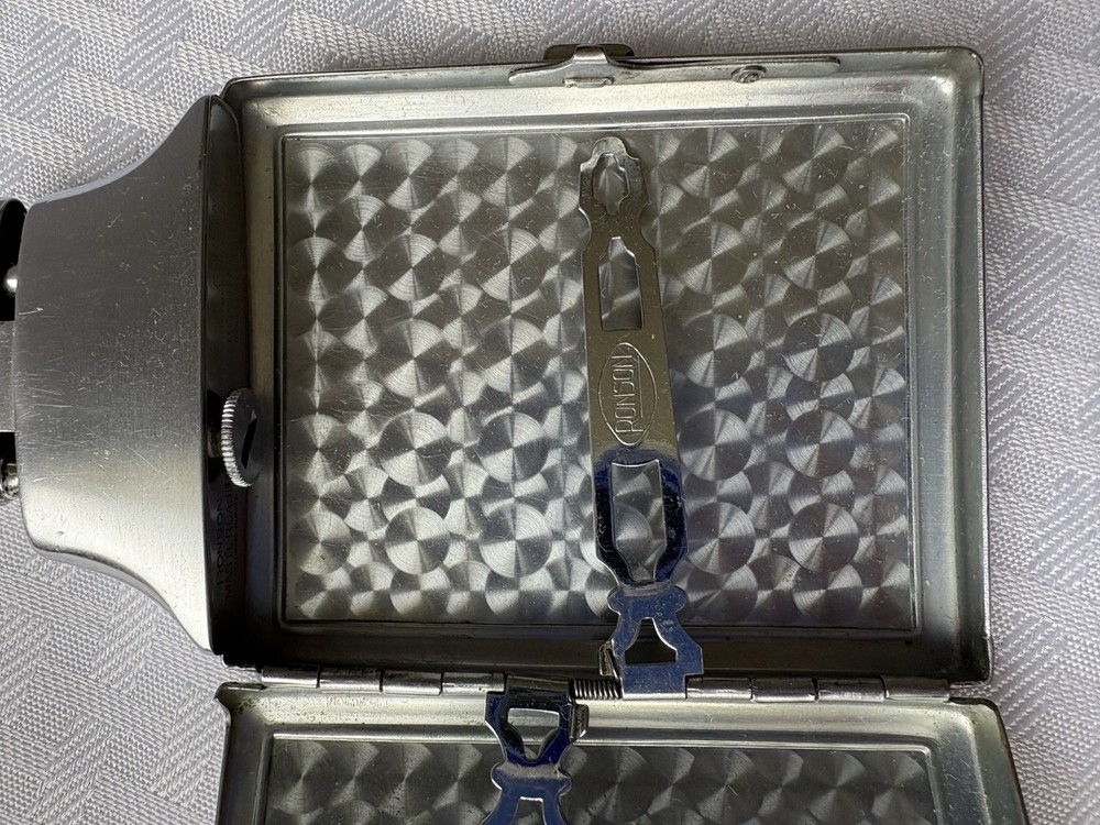 Vintage Ronson Mastercase Cigarette Case & Lighter
