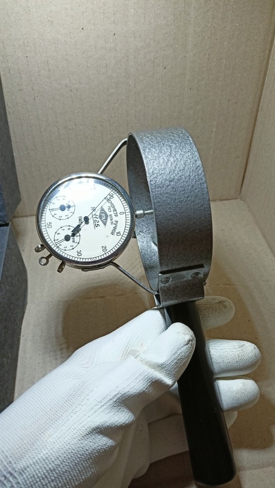 Vintage Mechanical Anemometer Soviet Wind Indicator USSR 1965s DESCRIPTION!