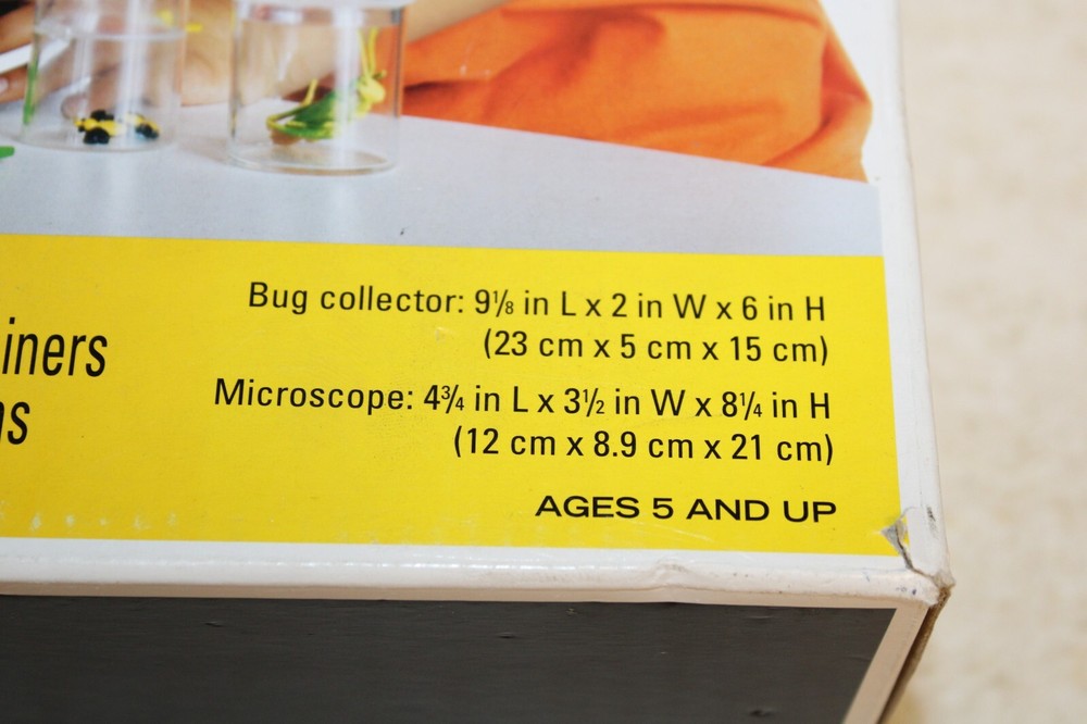 NATIONAL GEOGRAPHIC™ Bug Collector and Microscope Combo - New w/Defects