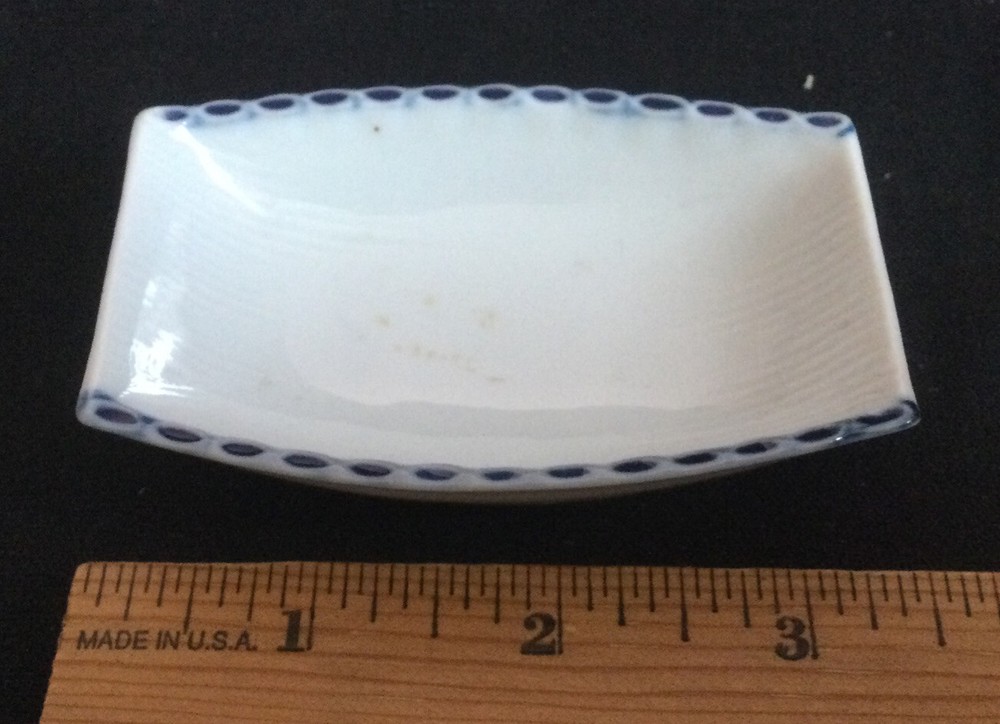 Rectangular White Open Salt Cellar w/Painted Edges - 3 1/4" x 2 1/4"