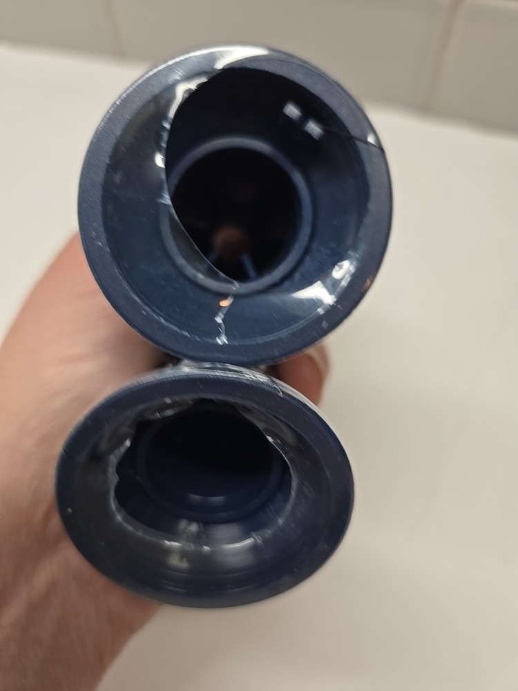 Floriani Machine Embroidery Thread Black