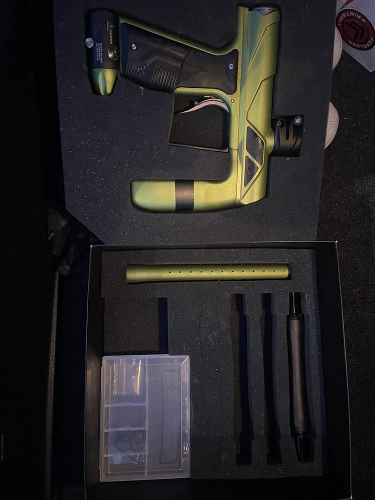 Selling My Paintball Gear Asap