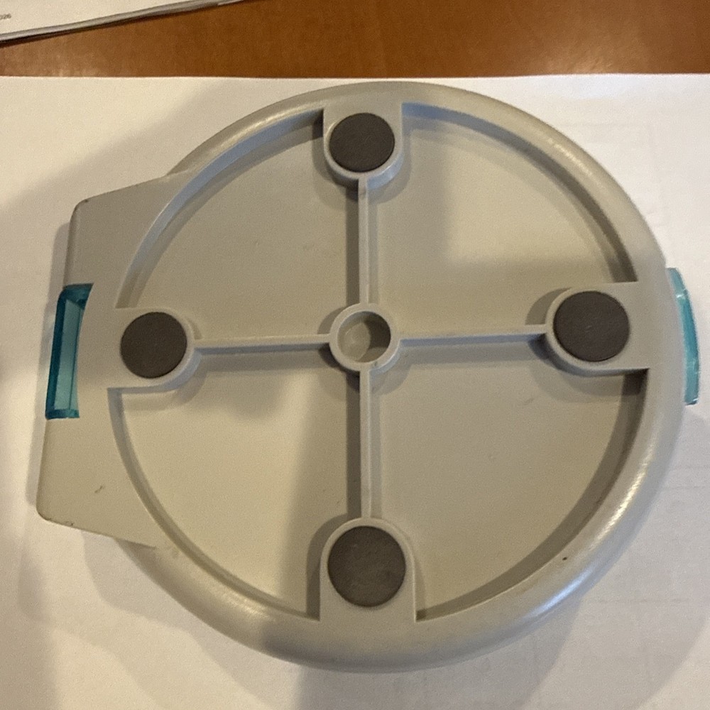 Pelican Accessories CD & DVD Cleaning System- used-5.5" diameter