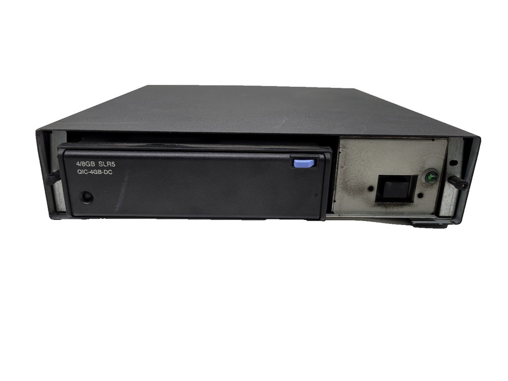 IBM 4/8GB SLR5 QIC-4GB-DC Drive / Missing front Panel