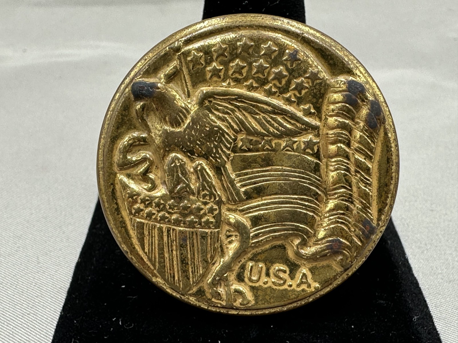 1940 LITTLE ORPHAN ANNIE Decoder Badge Pin RADIO PREMIUM Vintage USA Eagle Flag