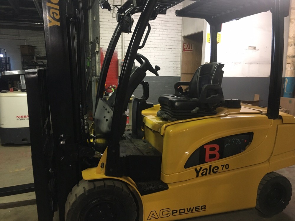 2018 Yale 7000 LB Solid Pneumatic Electric Forklift With SS/FP