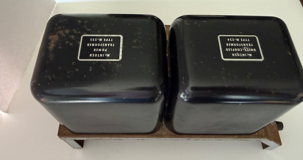 MCINTOSH MC40 EMPTY CHASSIS - AS IS