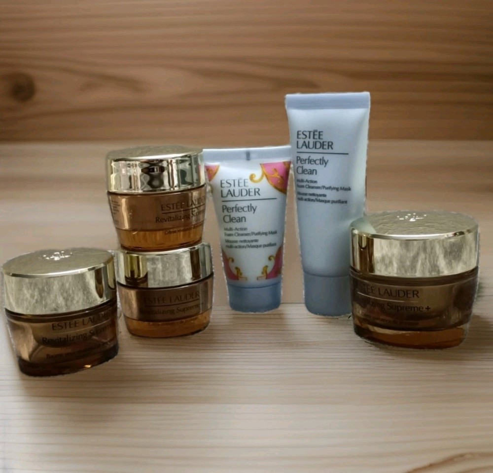 Estée Lauder skincare Set.