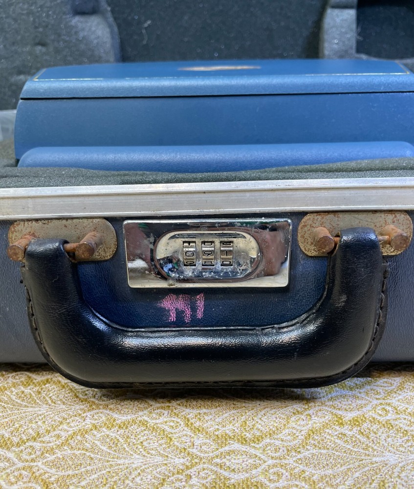 Mark Super VII Quantum E-Meter Kit w/ Case & Cans – Untested, As-Is