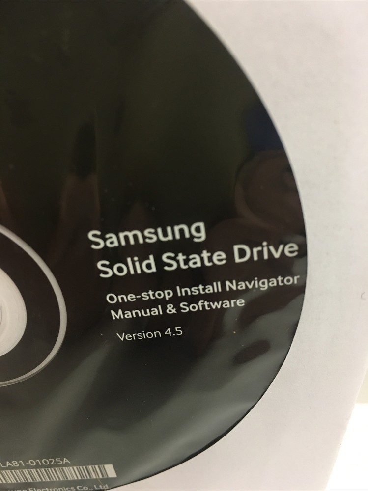 OEM Samsung Solid State Drive Software version 4.5 LA81-01025A   SEALED CD DISC