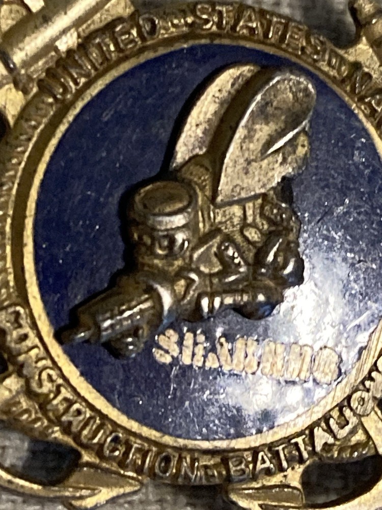 WWII US Navy Sterling Seabees Sea Bees CB DI DUI Pinback