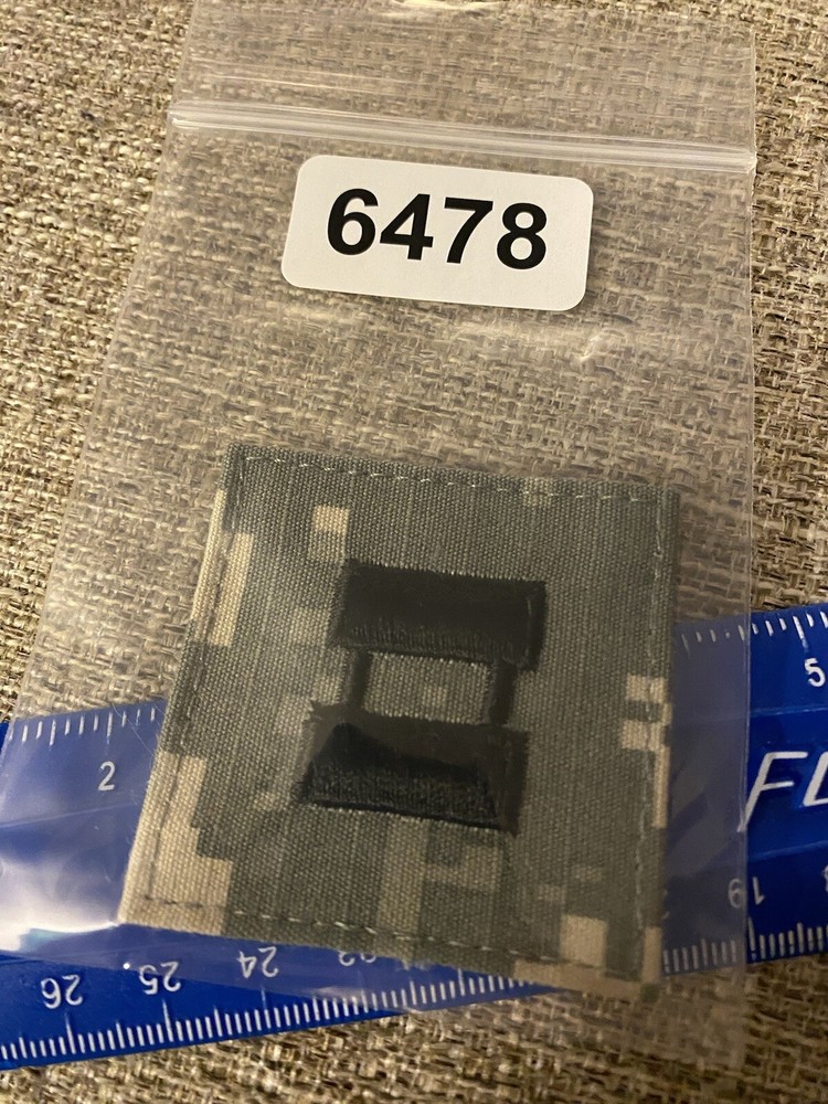 US Army Captain CPT O-3 Rank ACU Hook / Loop Pattern Military Patch INV6478