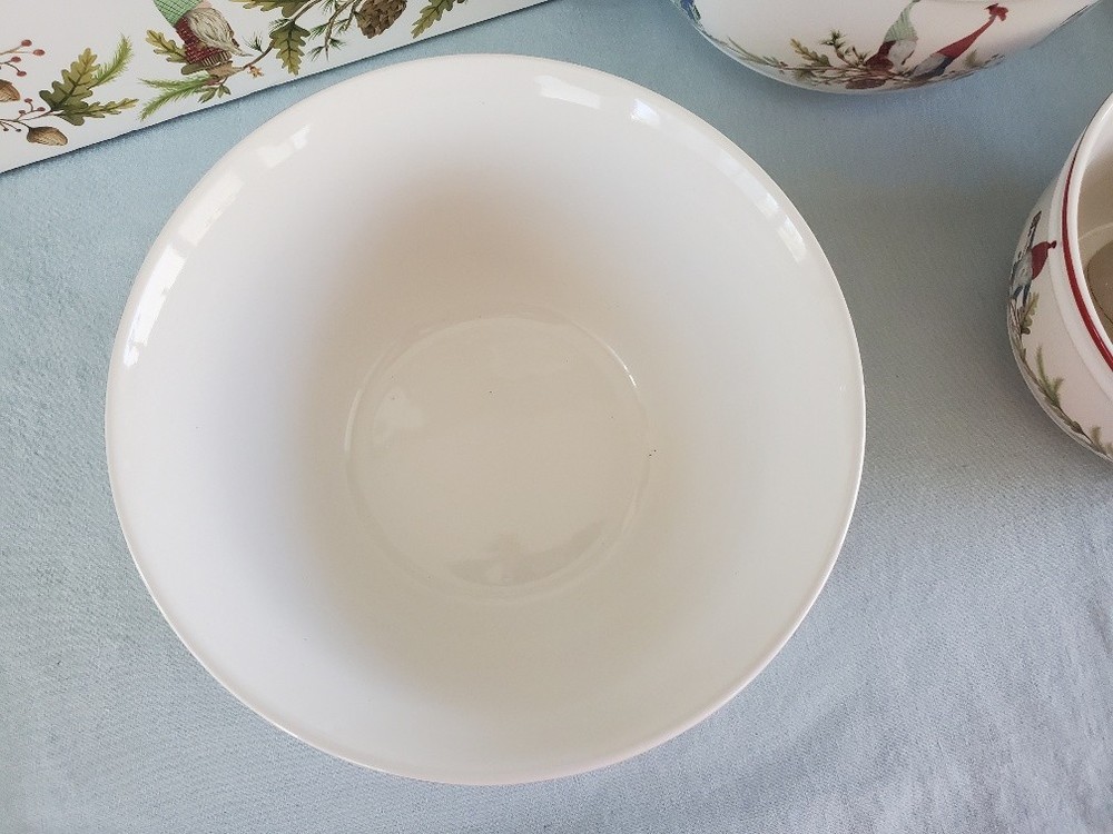 Pottery Barn Forest Gnome Three Mixing Bowls Nesting 3 pc Set with Original Box