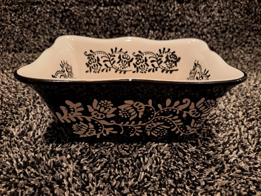 Stoneware Bread Pans, 2 Sizes - B&W Floral Pattern Glazed Ceramic Bakeware Set