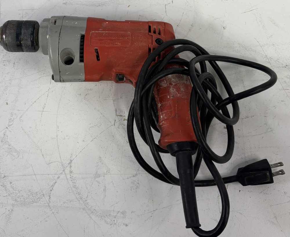 MILWAUKEE TOOLS 0233-02 (P15026747)