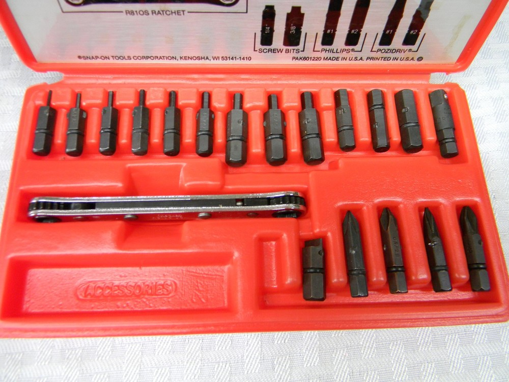 SNAP-ON 19PC OFFSET SCREWDRIVER RATCHET & BIT SET #CRA180PB MISSING 1 PC