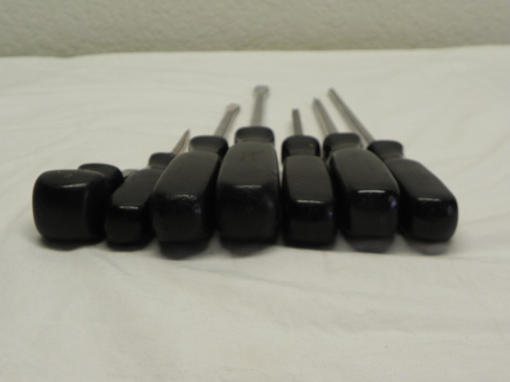 Snap-On 7 Piece Combination Black Hard Handle Screwdriver Set