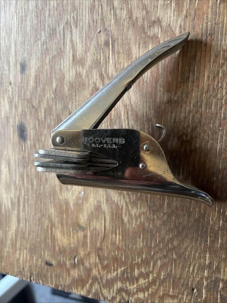 Roovers Monogram Embosser