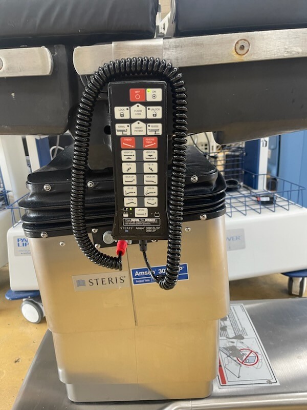 Steris Amsco 3085SP Surgical Table