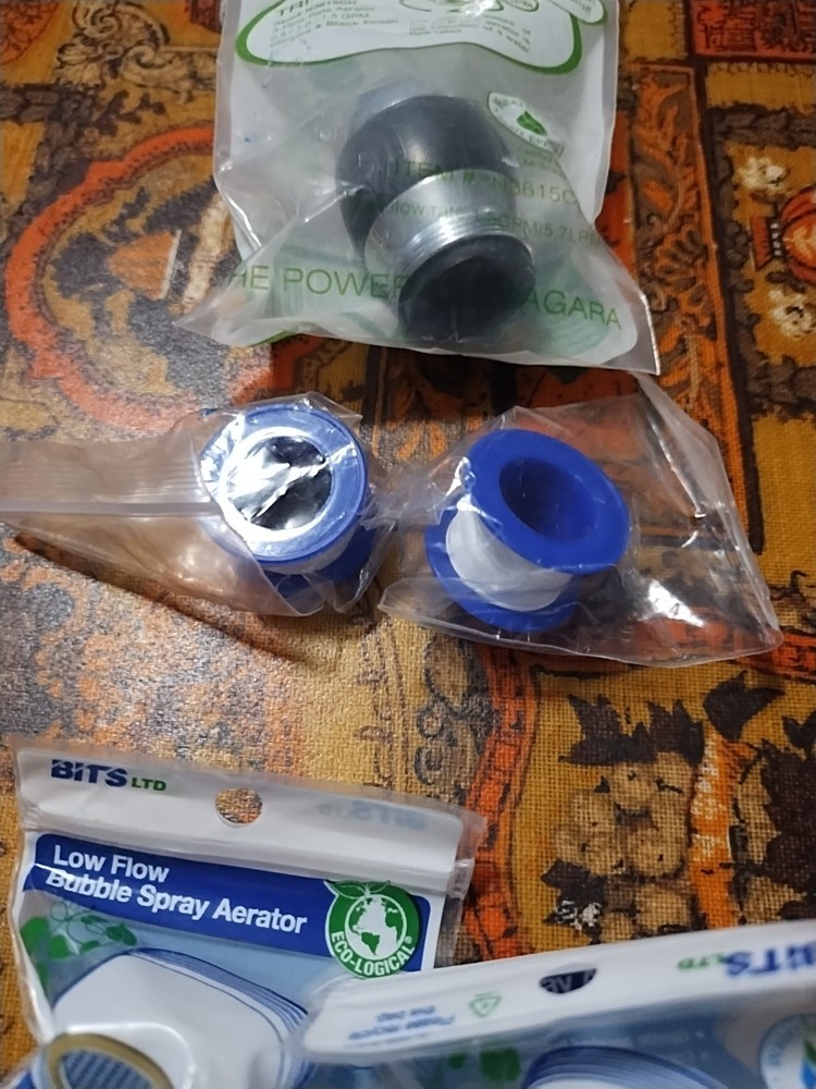 LOT Low Flow Bubble Spray Aerator