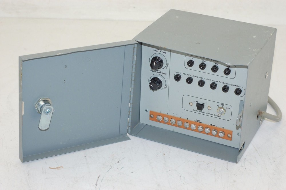 Continental Instruments Cypher Lock CypherLock Logic Controller Parts or Repair