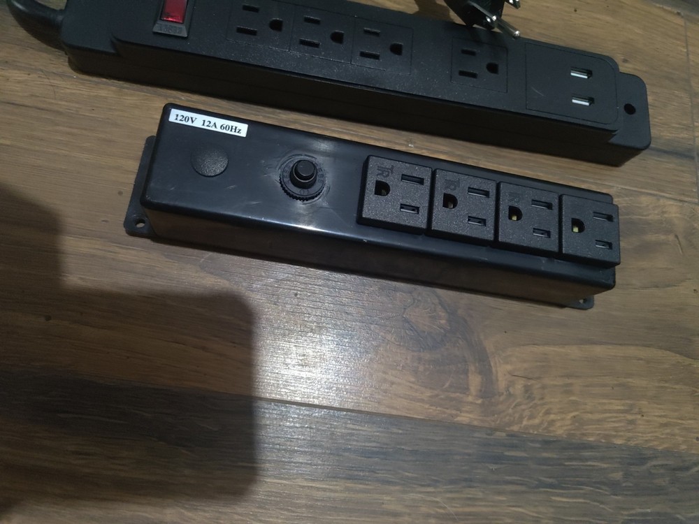 Mac tools tech Tool Box power accessorys American Power Panel And Draw