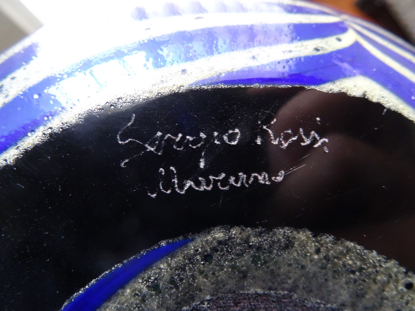 Large Authentic Signed SERGIO ROSSI Murano Glass Pulled Feather VASE Iridescent