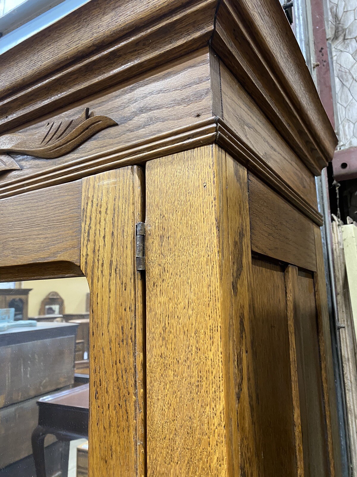 65564 Antique Victorian Oak 2 Door Wardrobe Cabinet