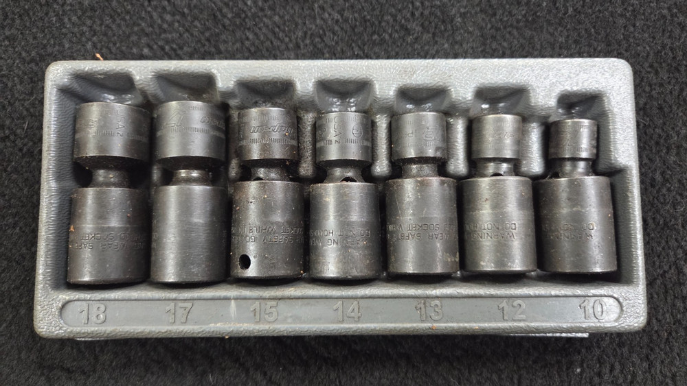 Snap-On IPFM10C - 18C Socket Set