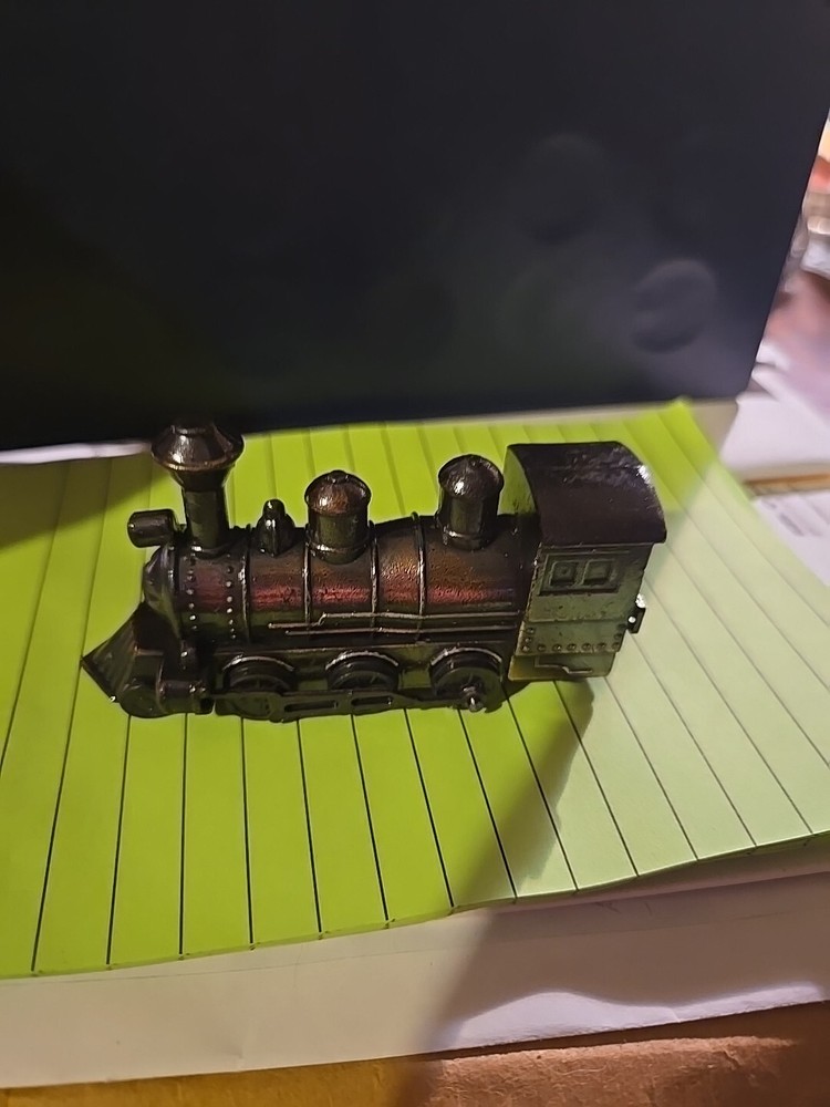 Vintage Die Cast Train Pencil Sharpner