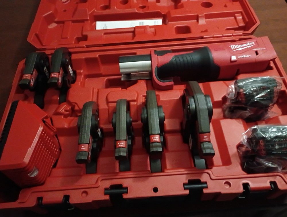 milwaukee 2922-22 m18 force logic press tool
