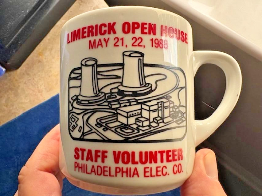 Vtg 1988 Limerick Nuclear Generating Station "Open House" Staff Vol. MUG - 3.5"