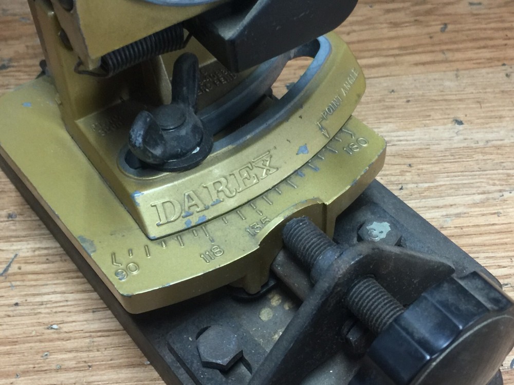 DAREX M STYLE FIXTURE PT3200 , 3000 DRILL GRINDER