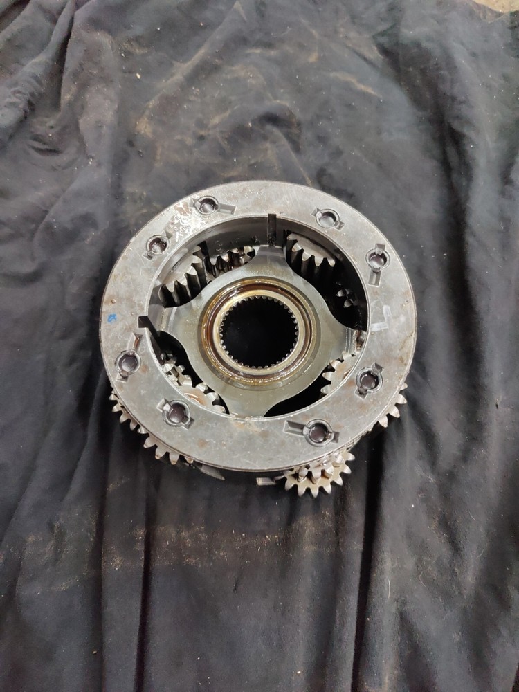 Transfer Case BW4481, BW4482, BW4484 & BW4485 Front & Rear Diff Carrier