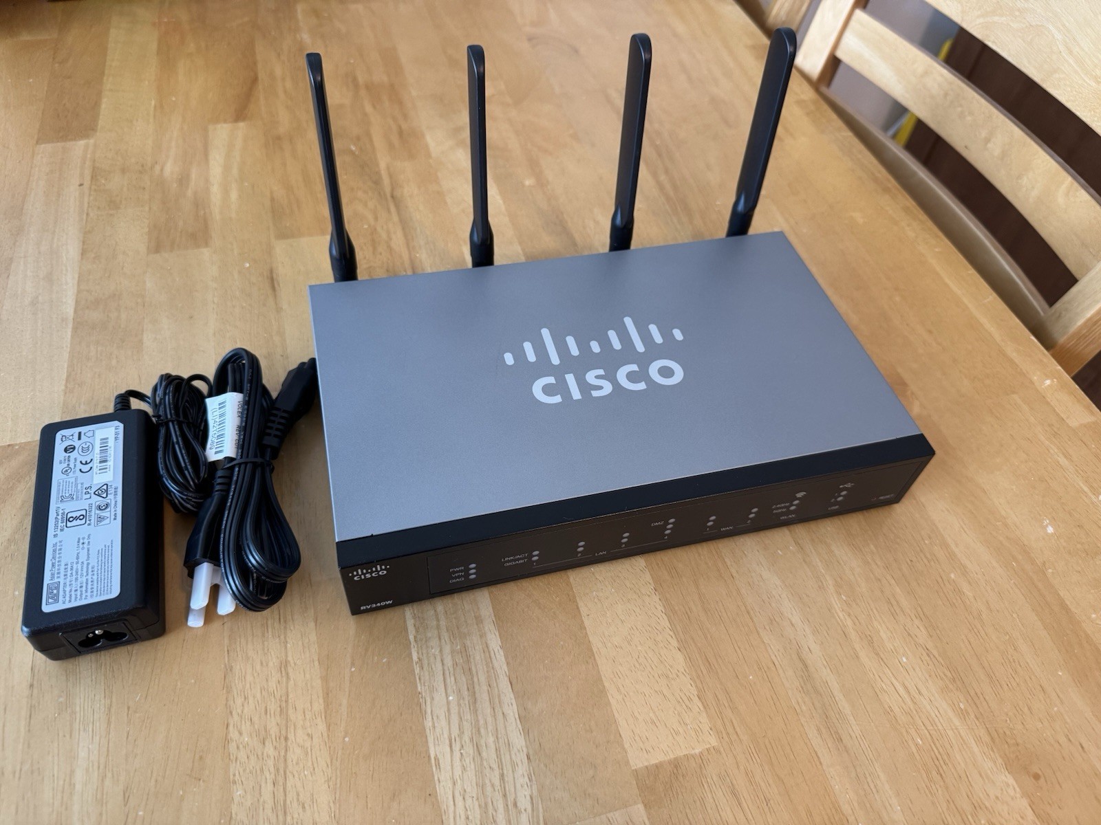 Cisco RV340W Wireless AC Dual WAN Gigabit VPN Router With Original Power Supply