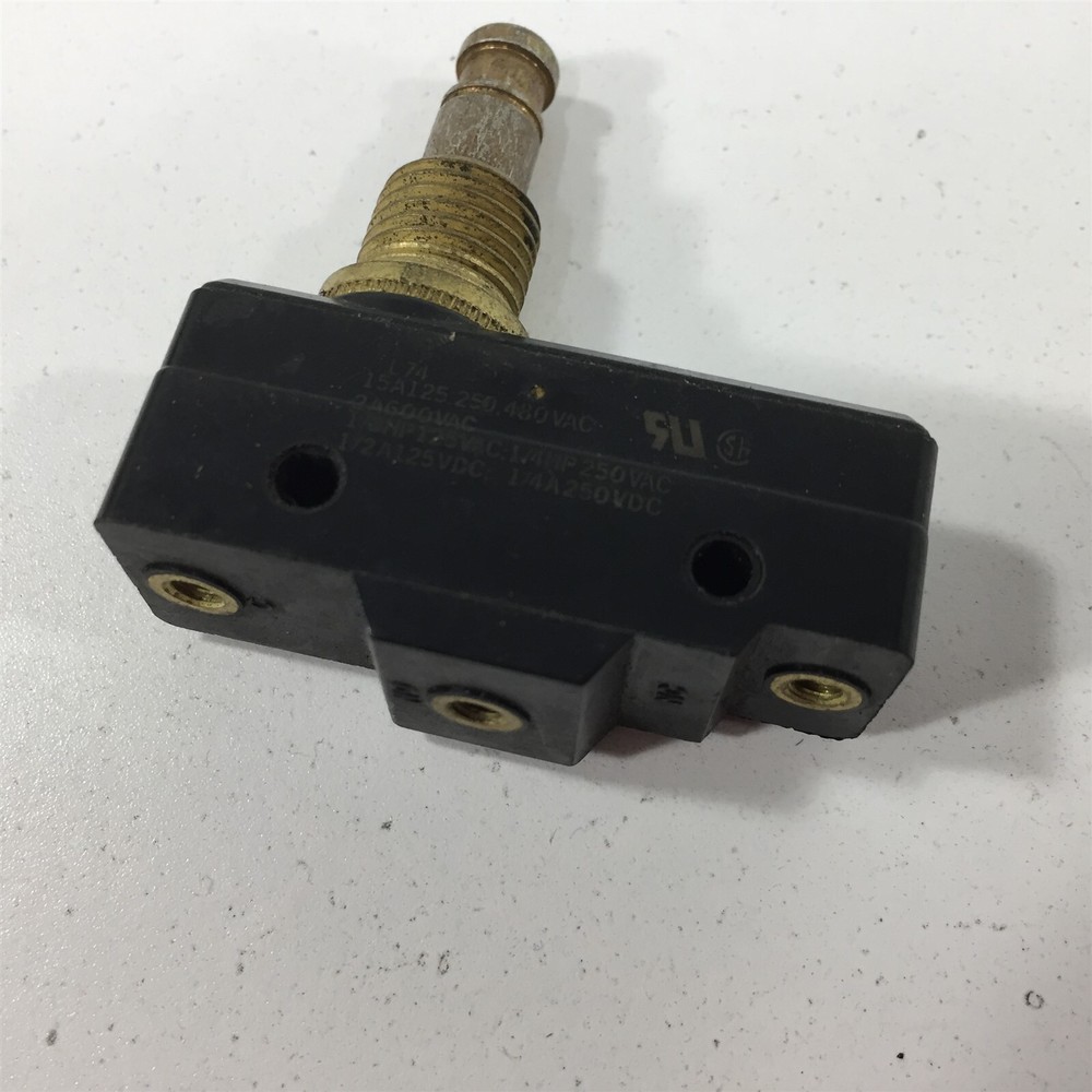 (1) Honeywell BZ-2RQ77 Microswitch