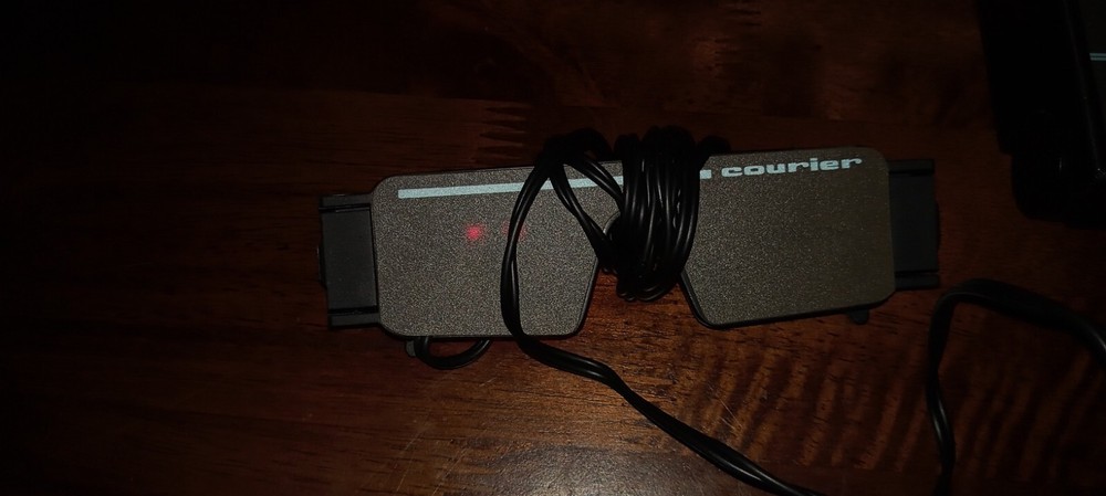 1990 Mindeye Courier Machine