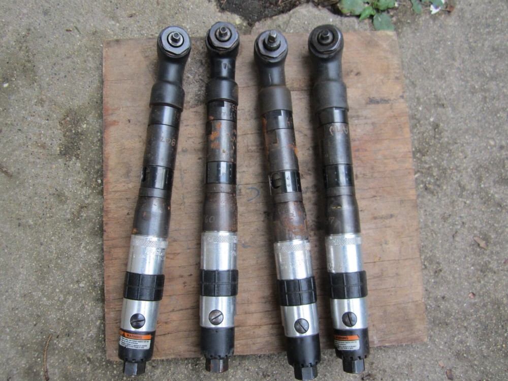 ARO TOOL PRODUCTS PNEUMATIC RIGHT ANGLE DRIVER 1/4'' SQUARE DRIVE AR028A-5R