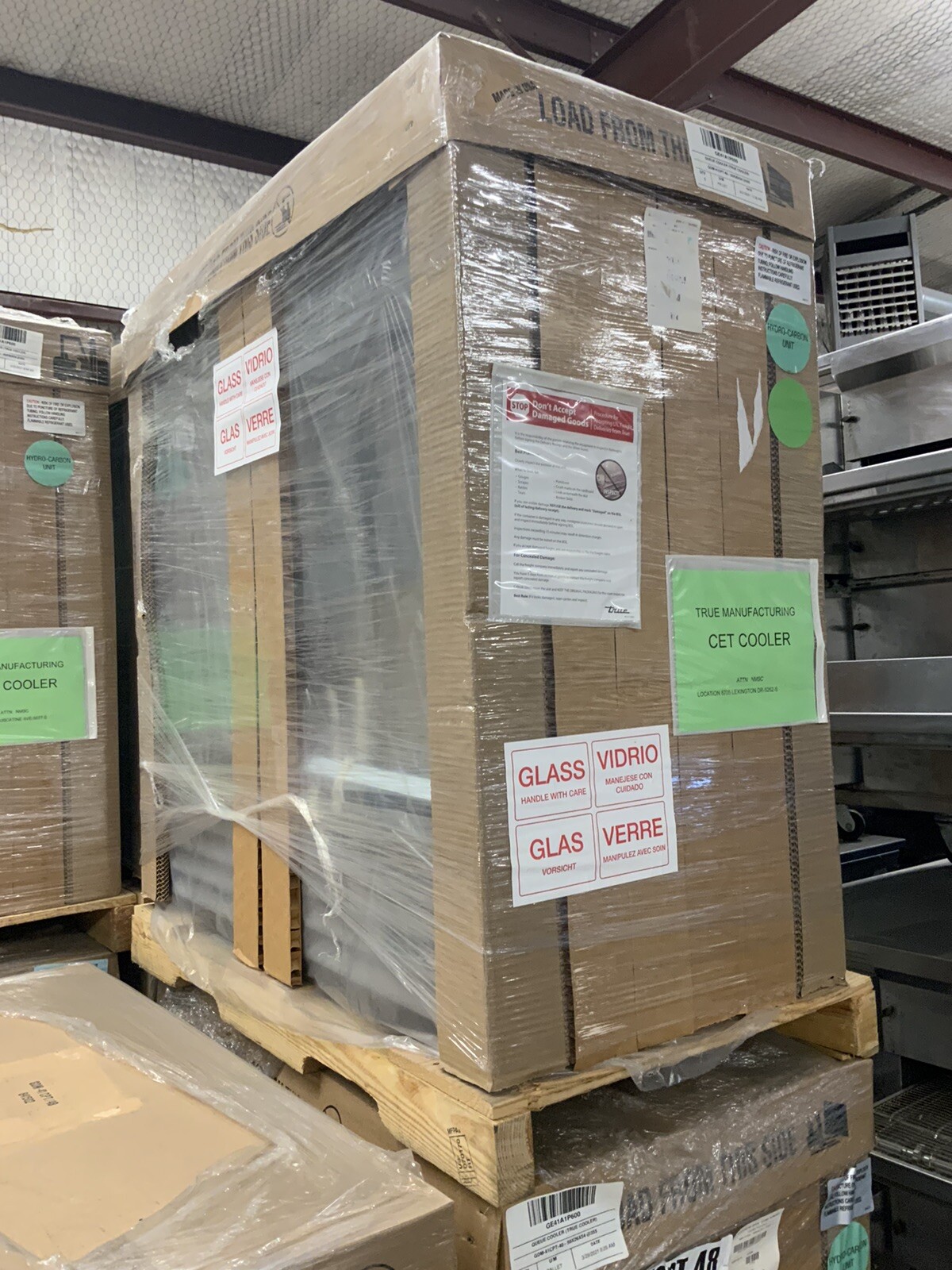 NIC True GDM-41CPT-48 sliding glass door drink refrigerator cooler GDM-41