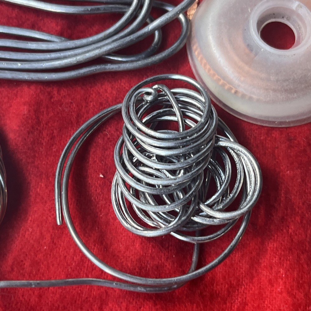 MIXED LOT SOLDERING TIPS & SOLDER SPOOLS - VARIOUS TYPES (k25)