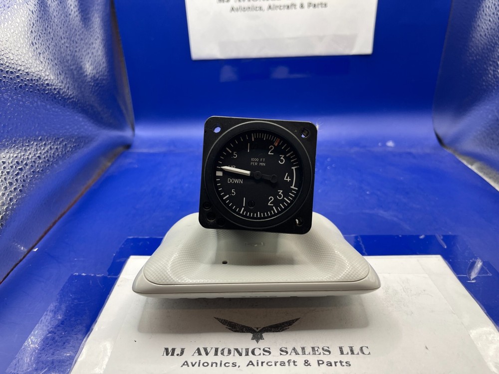 BELL VERTICAL SPEED INDICATOR P/N 446000275