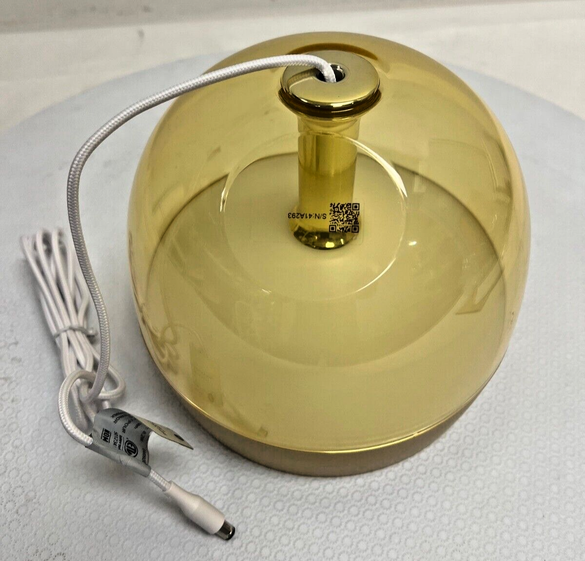 Philips Hue White and Color Smart Lamp, Limited Edition Gold -SCUFFED-FREE S/H