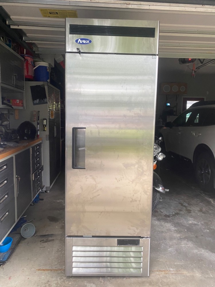 Commercial Upright Freezer