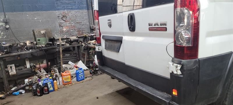 2016 Dodge Promaster 1500 Quarter Moulding