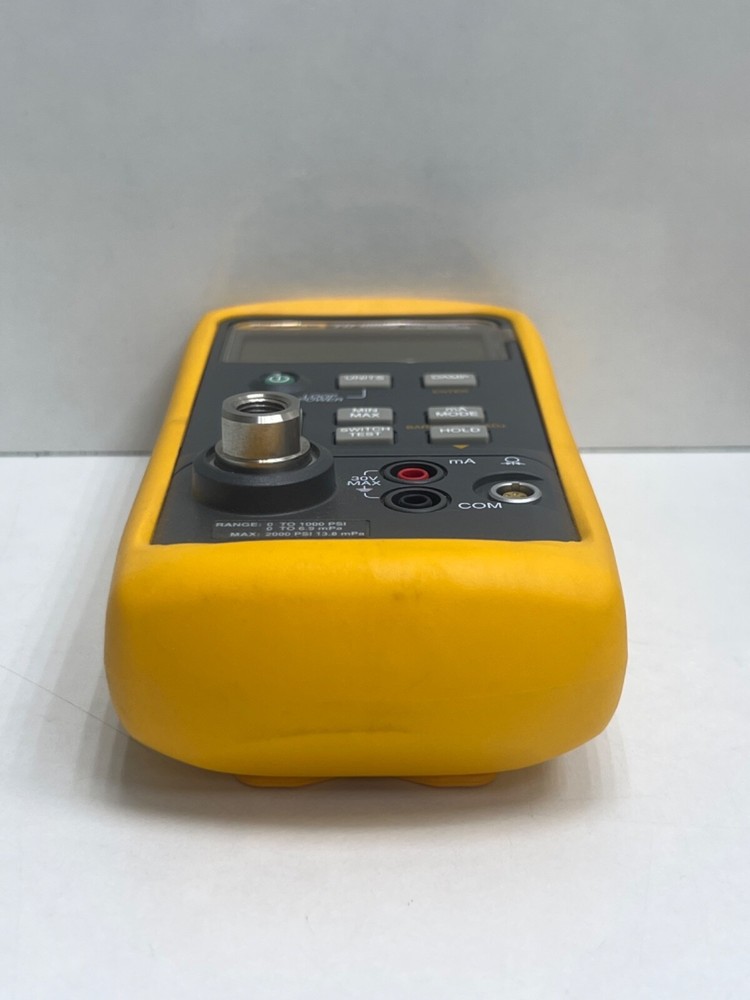 FLUKE 717 1000G Pressure Calibrator