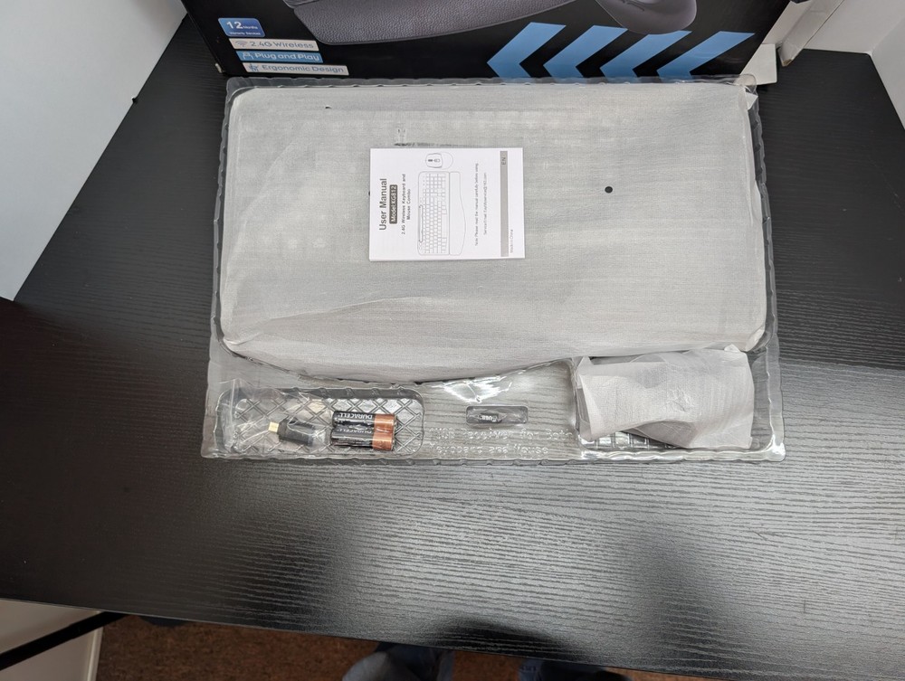 KG812 Wireless Keyboard and Mouse Combo