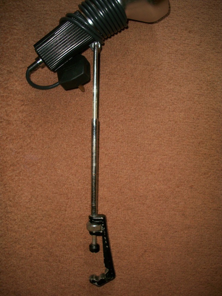 1950s Adjustable Clamp Lamp working